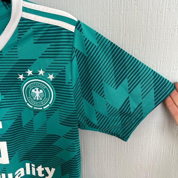 Adidas Germany 2018 World Cup Green Jersey Men's Small - Picture 6 of 8
